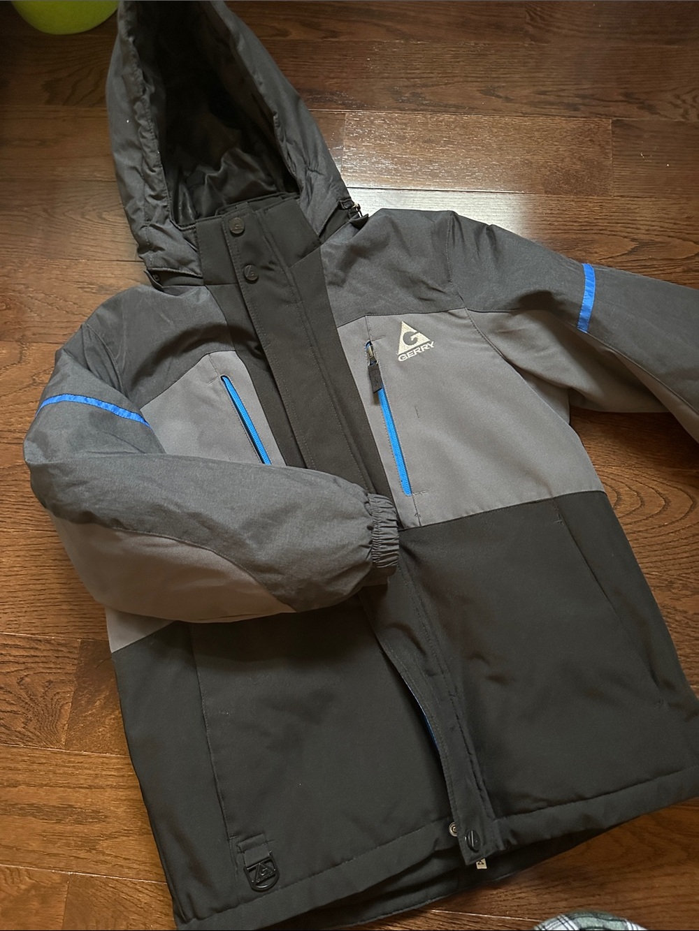 Obermeyer Kids Hooded Puffer Jacket in Gray, Black & Blue Trim